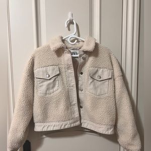 Zara Fleece Jacket XS